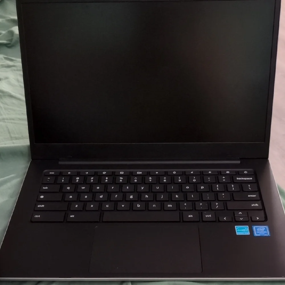Samsung Silver Laptop Minimalist Design Aluminum Finish